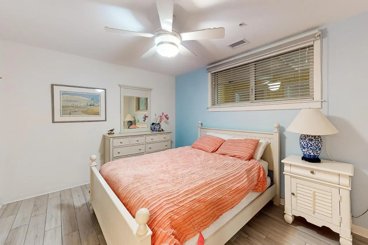The Sanctuary - Dolphins And Daiquiris 110A Apartment Virginia Beach